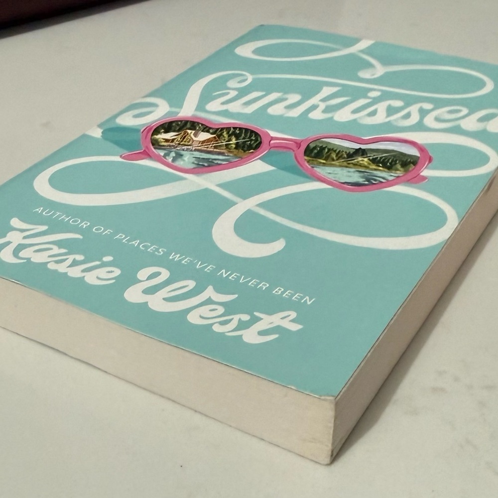 Sunkissed by - Kasie West